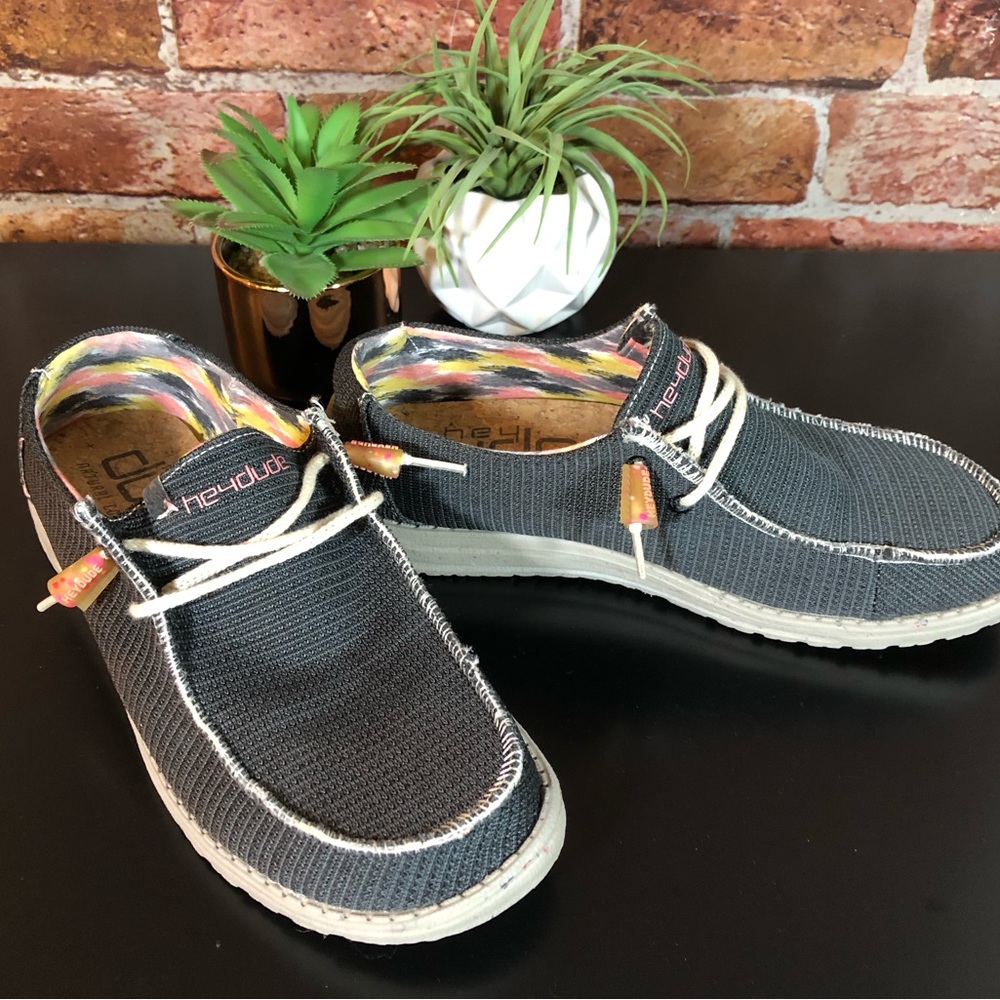 Hey Dude Wendy Knit Black Size 9!